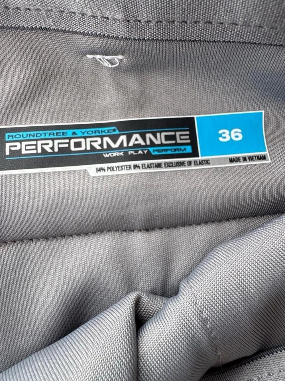 Roundtree & Yorke Performance Plaid Gray Golf Shorts Men's 36 Stretch casual